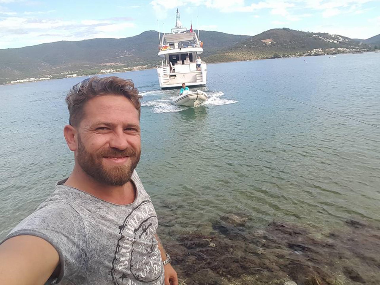 3,5 yıldır kayıptı: İskeleti denizde telle aküye bağlı bulundu