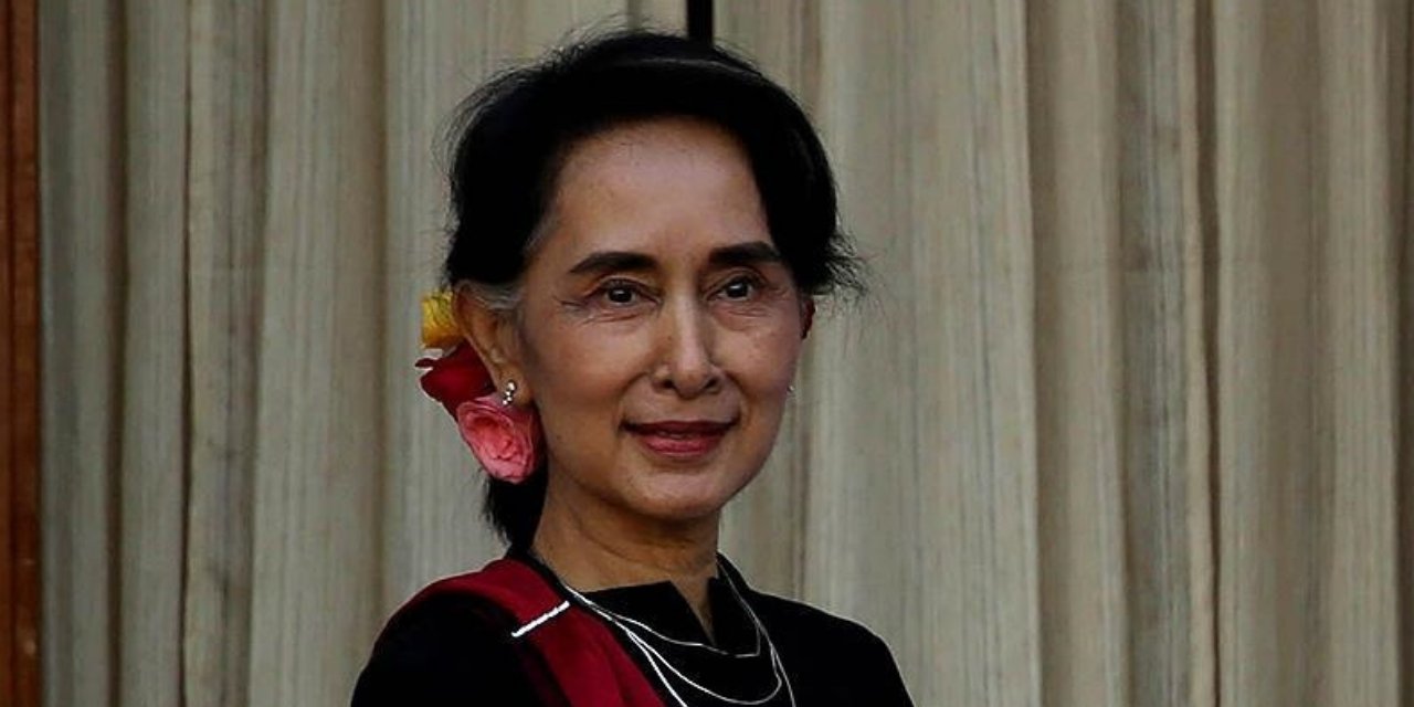Myanmar’da devrik lidere 4 yıl hapis cezası