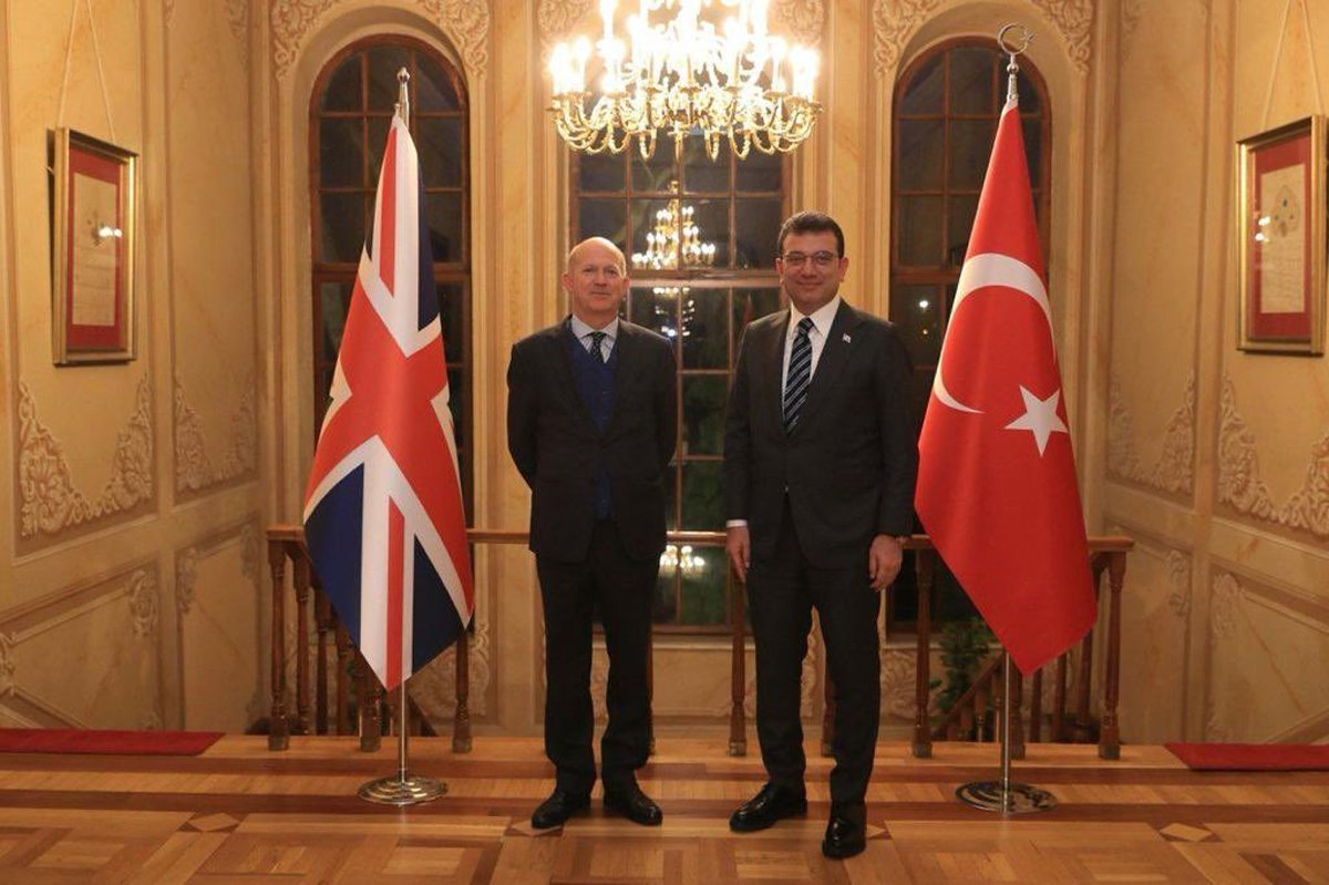 Birleşik Krallık büyükelçisi İmamoğlu’nu ziyaret etti