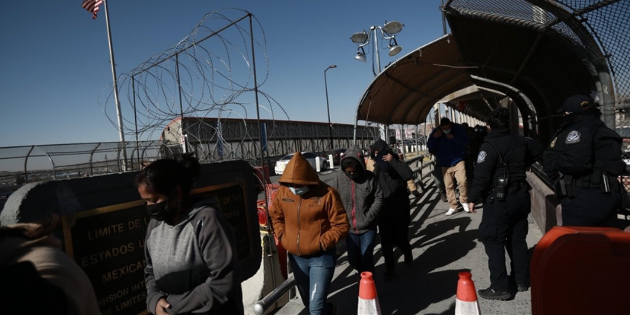 Bir sınır dışı projesi 'Meksika'da kal'... İlk göçmenler gönderildi