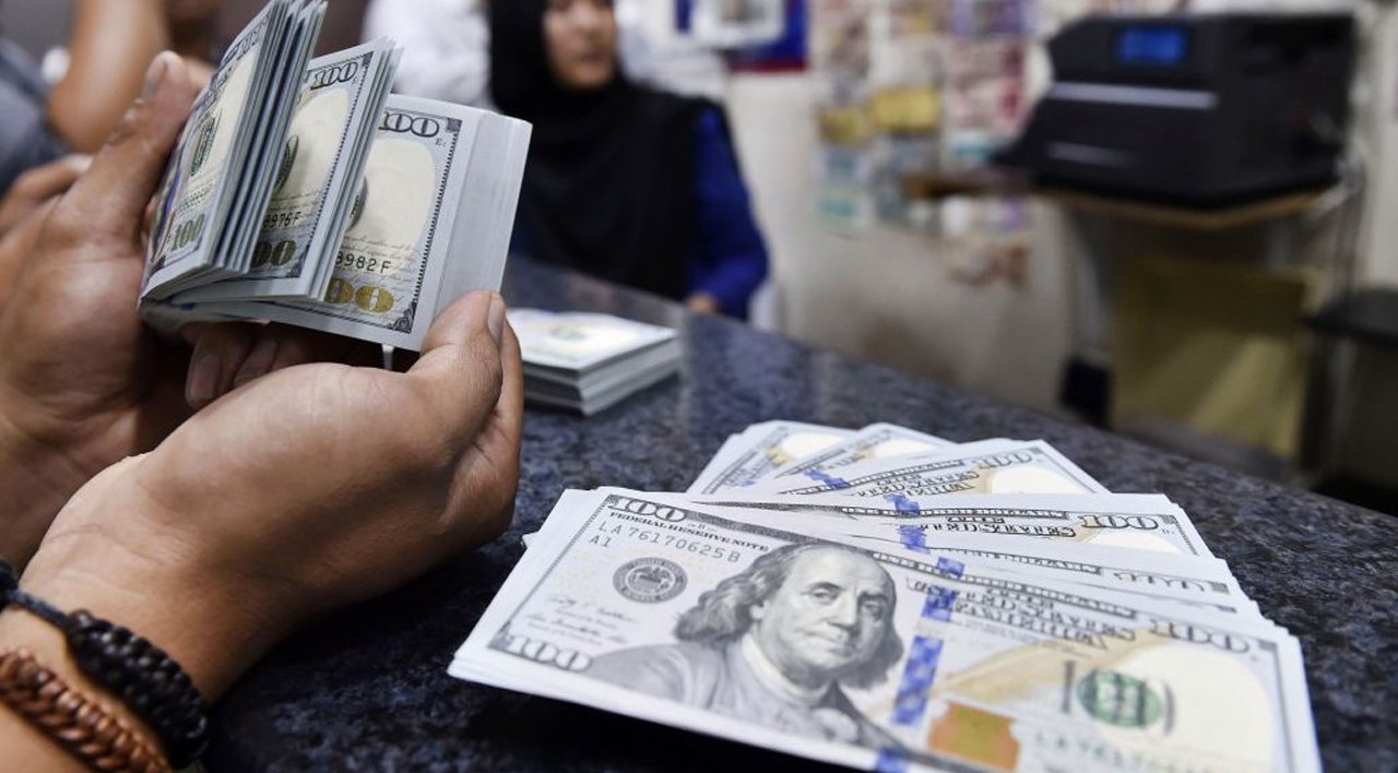 Dünkü müdahalenin ardından gözler döviz panolarında! Dolar hızla yükseliyor