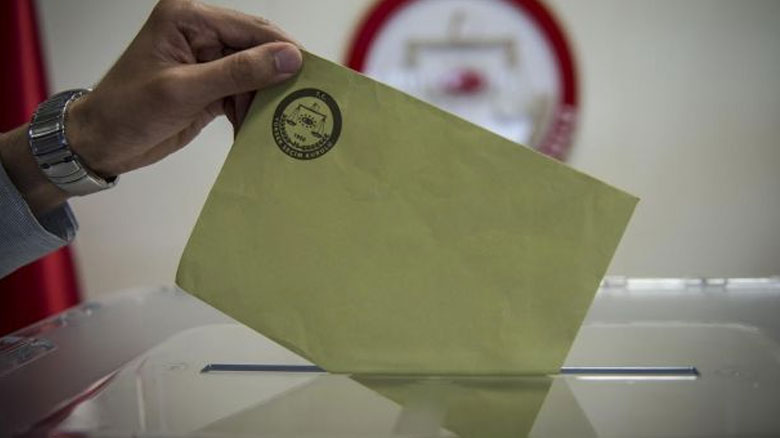 Ankara'da erken seçim sinyalleri