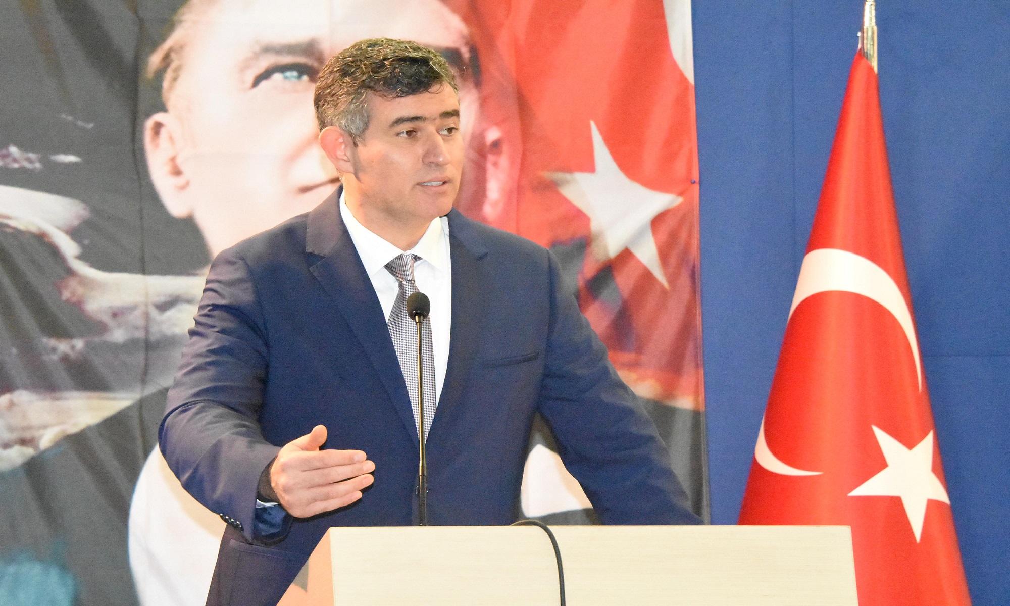 Metin Feyzioğlu: Türkiye'ye yönelik bir tsunami geliyor