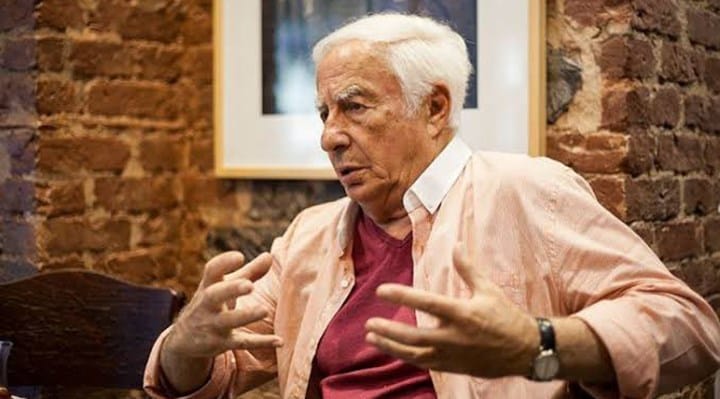 Prof. Dr. Yücel Sayman hayatını kaybetti