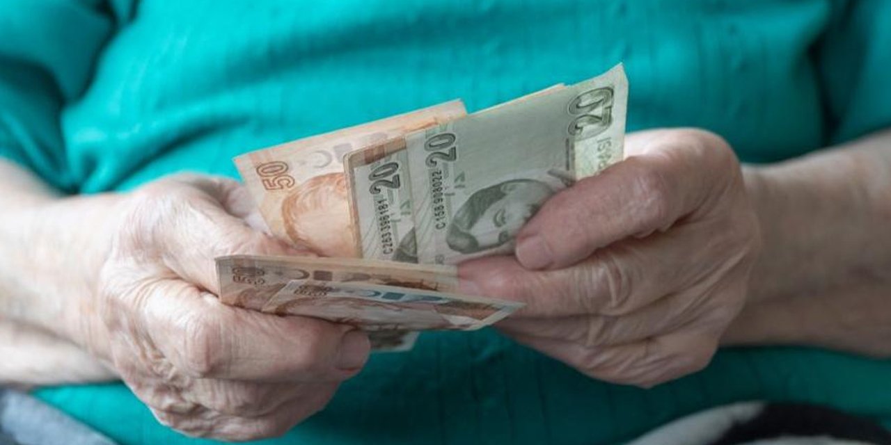 ‘13 milyon emeklinin yüzde 80’i 3.500 TL maaş alıyor’