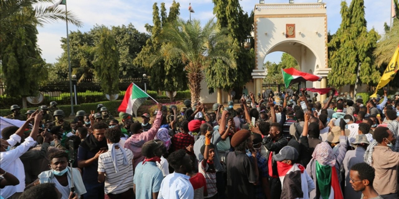 Sudan'da darbe karşıtı protestolar: 46 ölü