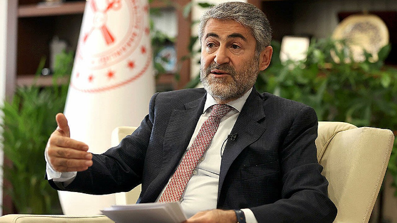 Bakan Nebati, Durmuş Yılmaz'ı hedef aldı