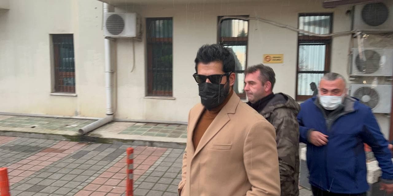 Burak Özçivit yargılandığı davada hakim karşısında