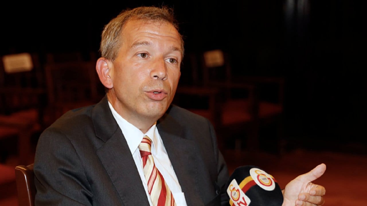 Galatasaray yöneticisi Remzi Sanver'den Fenerbahçe eleştirisi