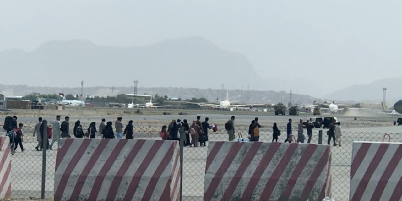 TOLO News: Afgan esnaflar, havaalanı işletmesinin BAE'ye verilmesini istiyor