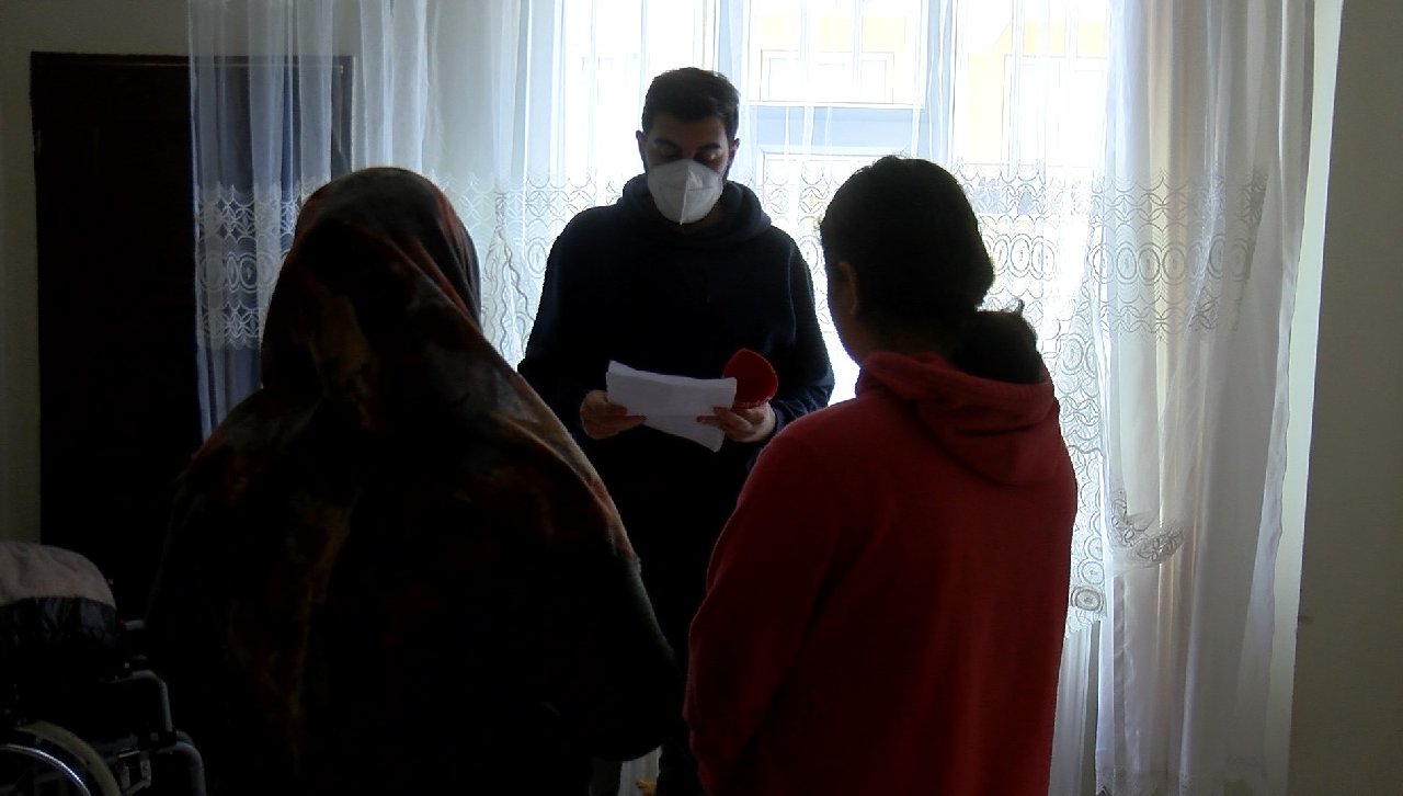 Kızlarını istismar eden eşinden boşanmak istedi: Tehdit nedeniyle 9 aydır evinden çıkamıyor