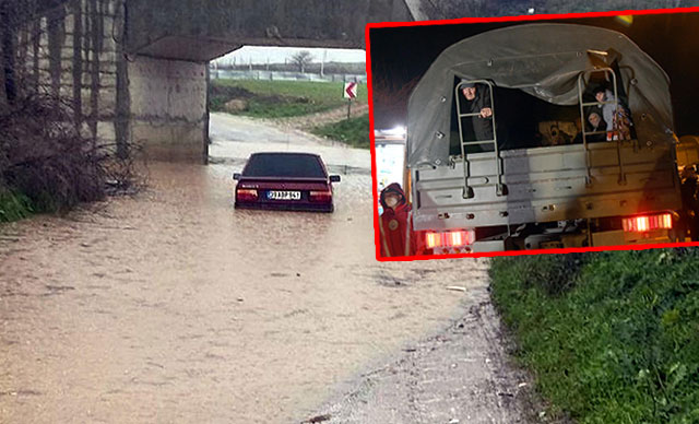 Kırklareli’de sağanak: Dereler taştı, mahsur kalanlar askeri araçlarla kurtarıldı