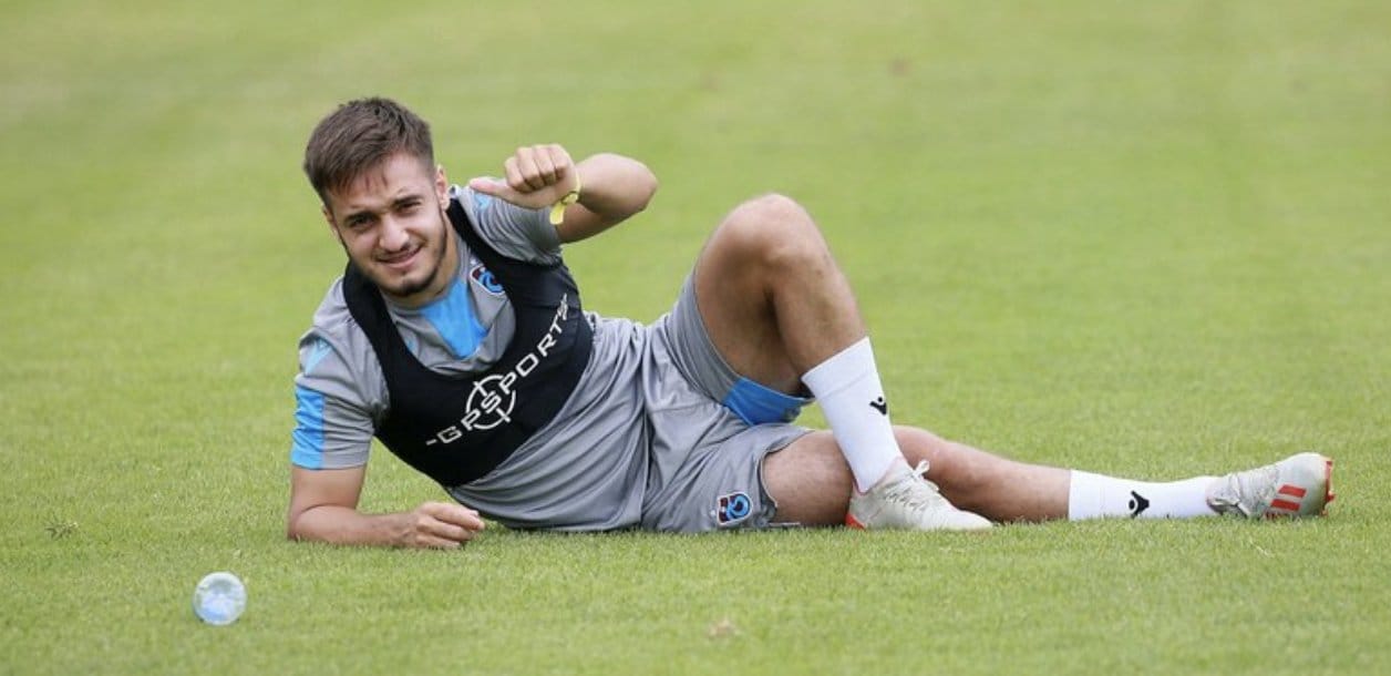 Süper Lig kulüplerinden Yusuf Sarı'ya kanca