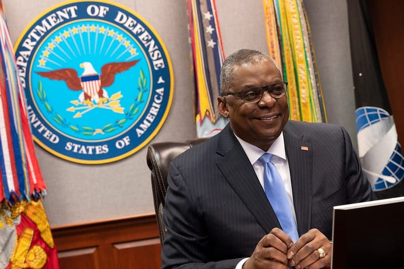 ABD Savunma Bakanı: NATO Avrupa'nın doğusunda güçlenecek