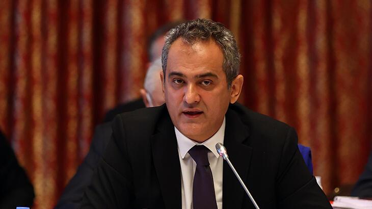 Bakan Özer: Okullarımızda alarm verebileceğimiz bir durum yok