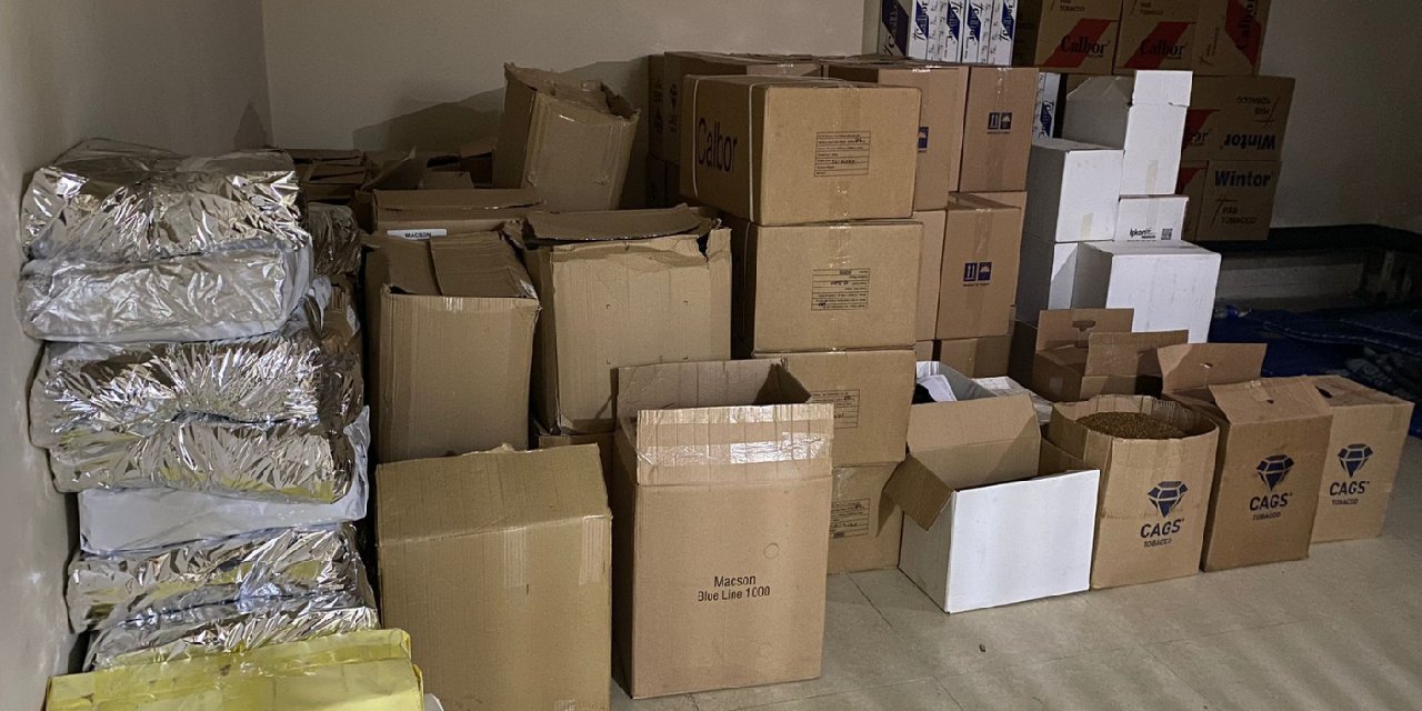 Esenler’de kaçak sigara imalathanesine operasyon