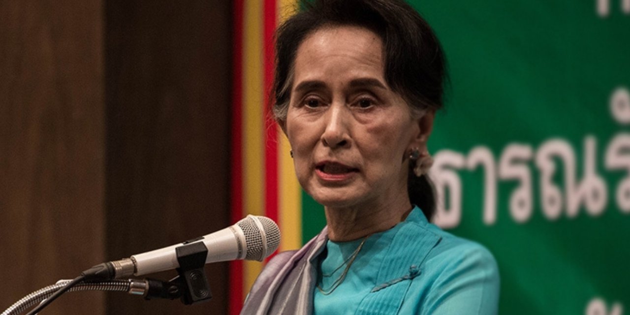 Myanmar'ın devrik lideri 4 yıl hapse mahkum edildi