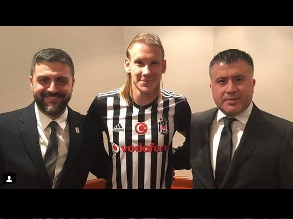 Yeni transfer Vida Beşiktaş formasını giydi