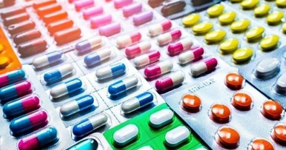 CHP: Türkiye'de satışı olmayan koronavirüs ilacı karaborsada