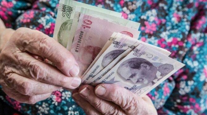 Memur ve emekliye 2.5 puanlık ek zam 15 Ocak'a yetişmeyecek