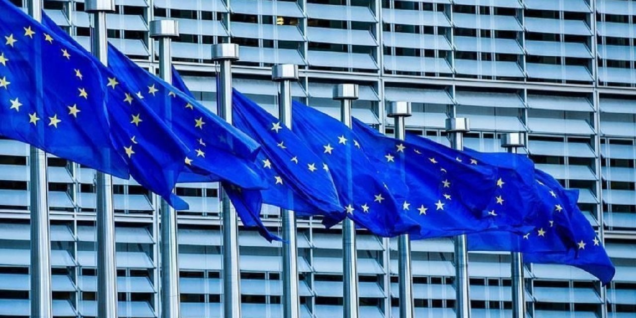 AB Covid-19 seyahat listesini güncelledi