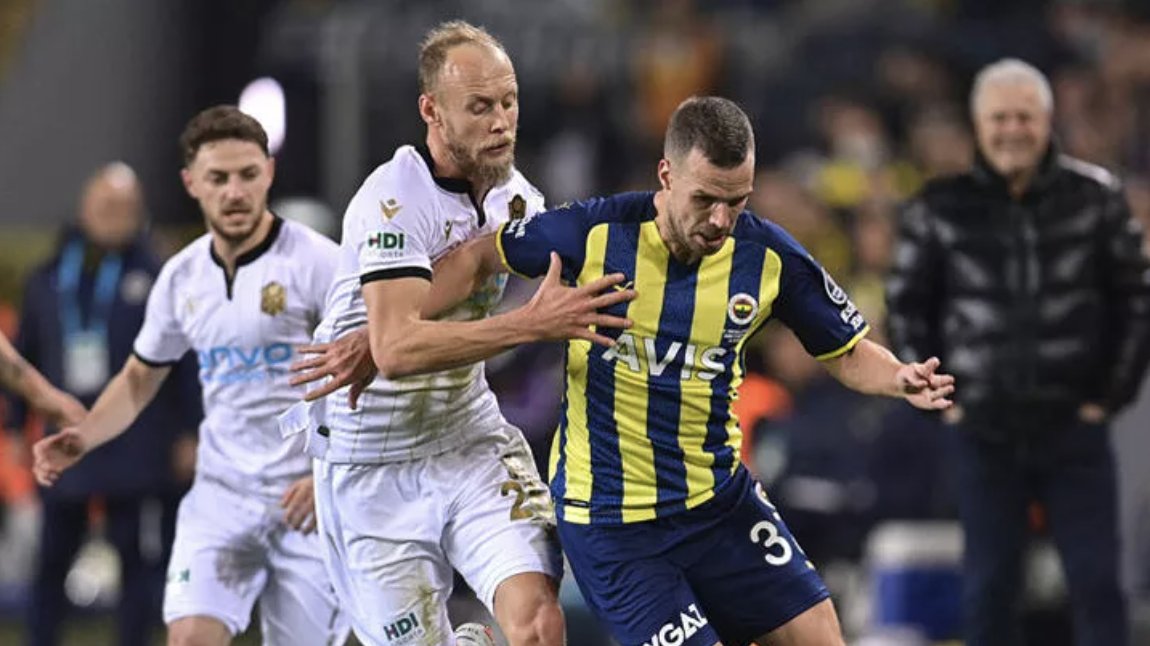 Semih Kaya eski hocasının yanına gidiyor: İşte yeni takımı...