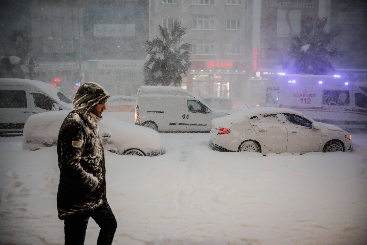 İstanbul Valisi Ali Yerlikaya duyurdu: İzinli sayılacaklar