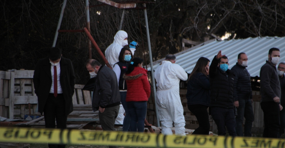 TV'de itirafla cinayet çözüldü: Öldürüp 6 parçaya bölmüşler