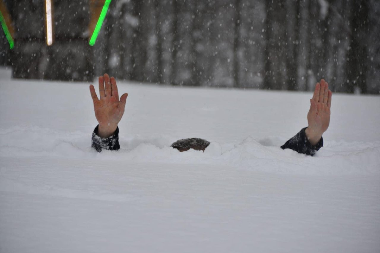 Ordu’da kar insan boyunu geçti