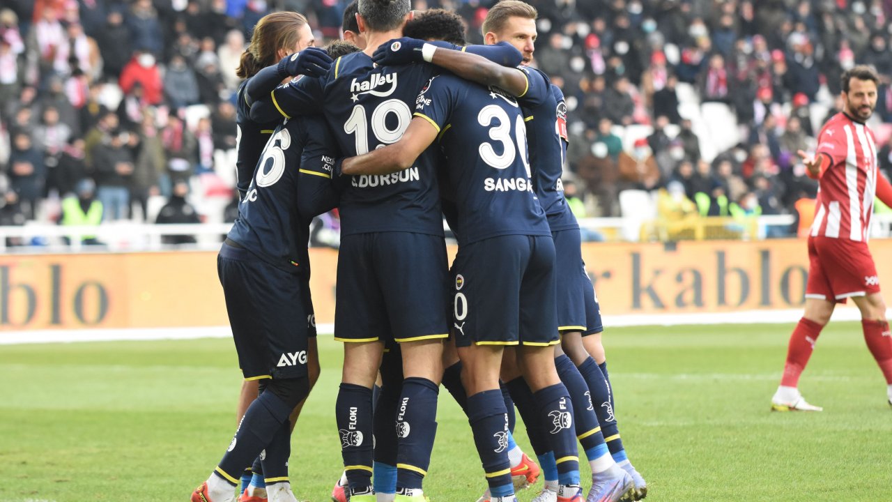 Fenerbahçe'de 4 pozitif