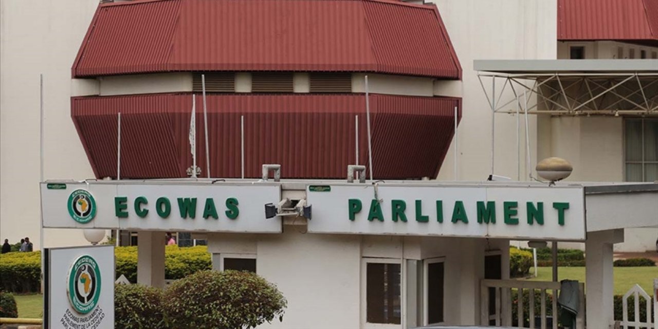 ECOWAS, Burkina Faso'daki darbenin ardından yarın toplanıyor
