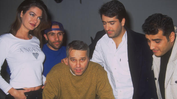 Ünlü yönetmen Mustafa Mayadağ hayatını kaybetti!