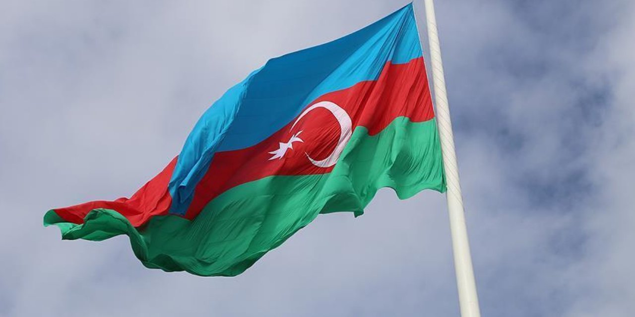 Azerbaycan, gözaltındaki 8 Ermeni askerini ülkesine iade etti