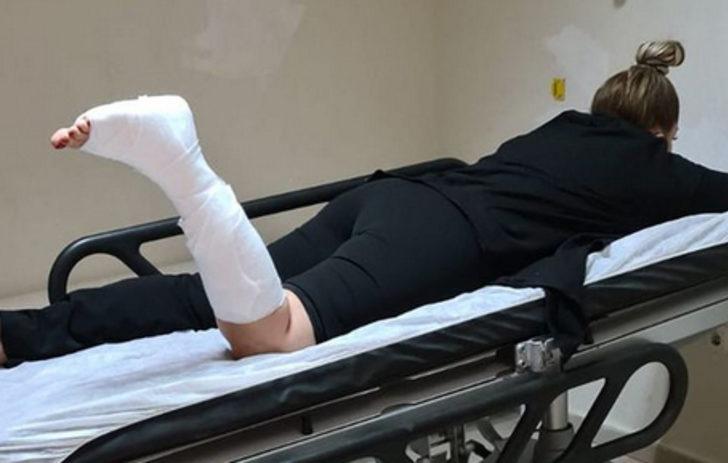 Işın Karaca konserde kaza geçirdi!