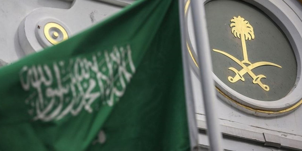 Suudi Arabistan'da havaalanına gönderilen İHA'nın imhası sırasında 12 sivil yaralandı