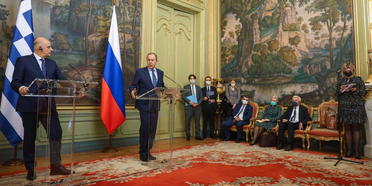 Lavrov: Batı boş yere gürültü çıkarıyor