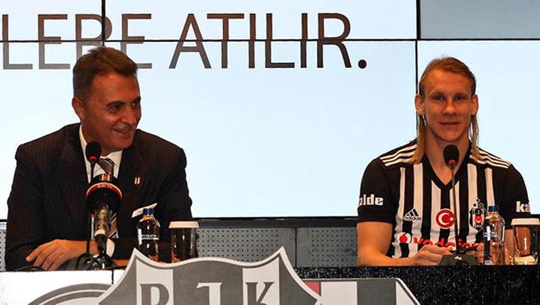 Beşiktaş Domagoj Vida ile 4,5 yıllık sözleşme imzaladı