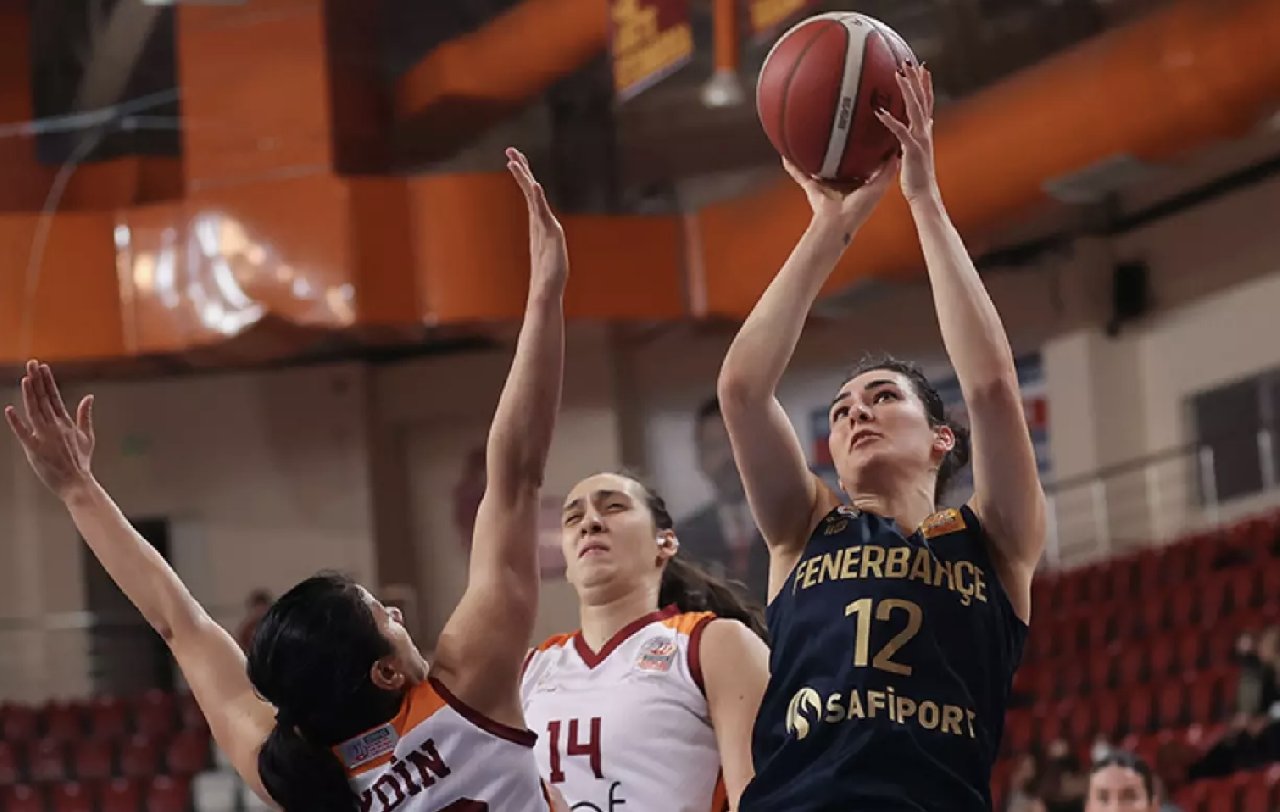 Pota derbisinde kazanan Galatasaray