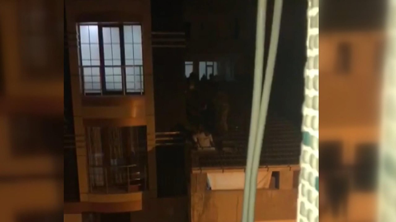 Arnavutköy'de özel harekatlı operasyon: Çatıdaki göçmenler yakalandı