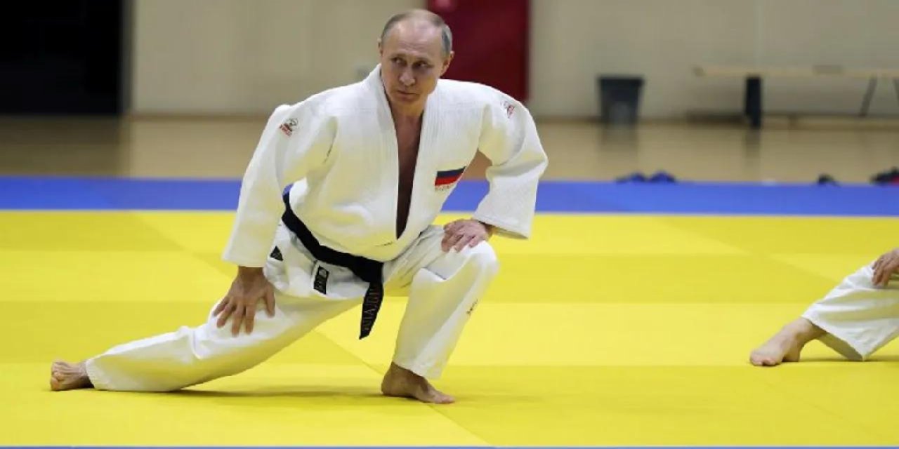 Uluslararası Judo Federasyonu, Putin'in onursal başkanlığını askıya aldı