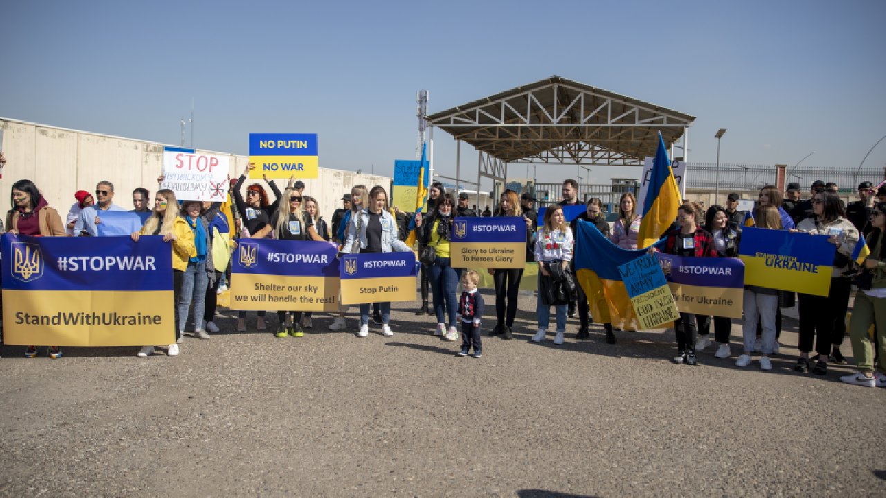 Erbil'deki Ukraynalılar, Rusya'nın ülkelerine saldırısını protesto etti