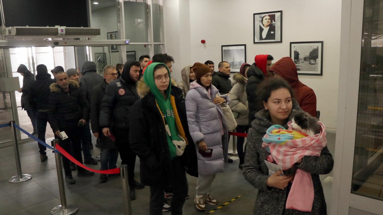 İşte Ukrayna'dan tahliye edilen vatandaş sayısı