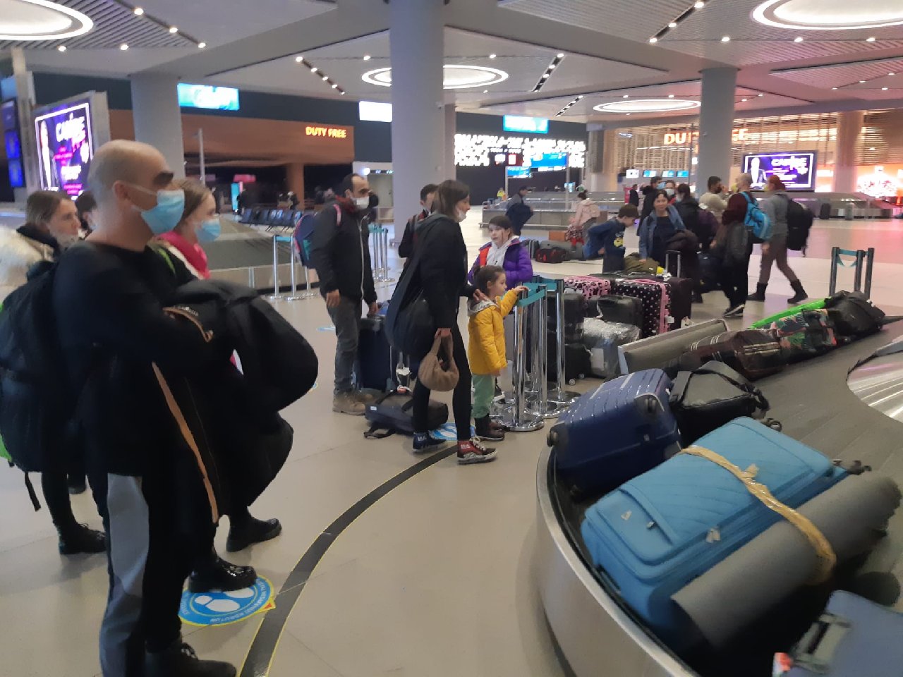 Savaştan kaçan Türk vatandaşlarının tahliye uçuşları devam ediyor