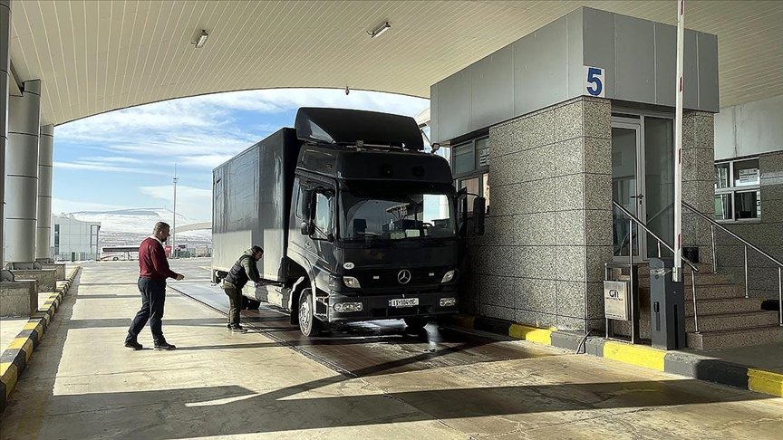 Gümrüklerde 'Muhafız' ile yapay zekalı denetim başlıyor