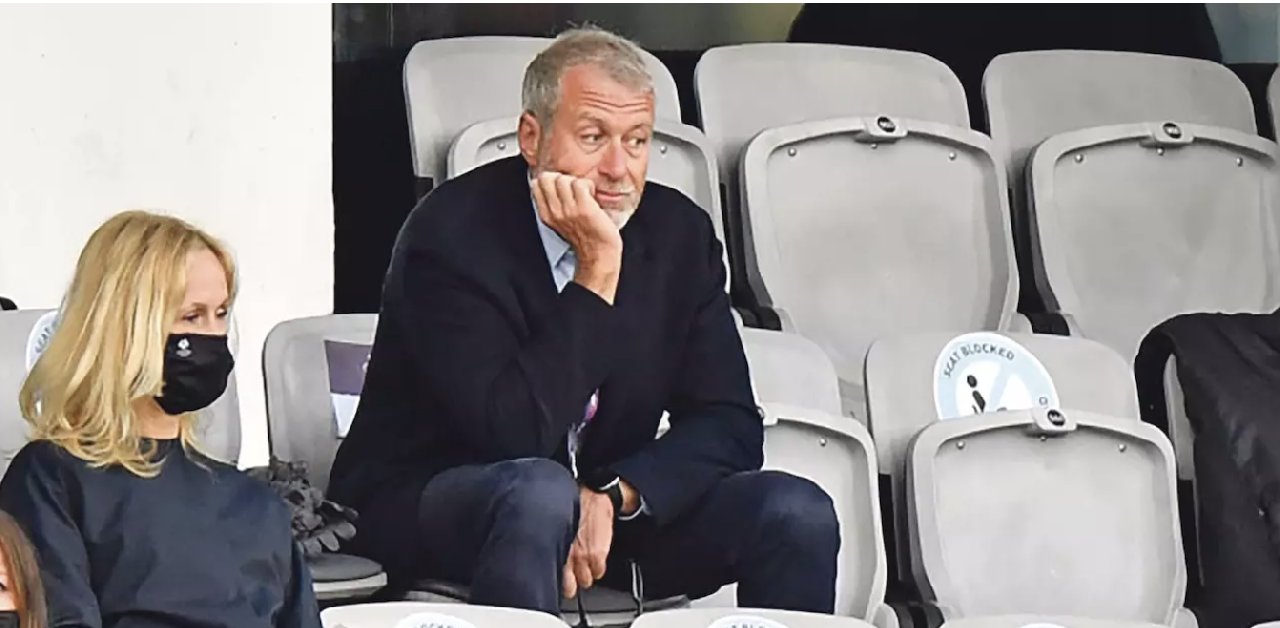 Abramoviç Chelsea'yi yönetmekten men edildi