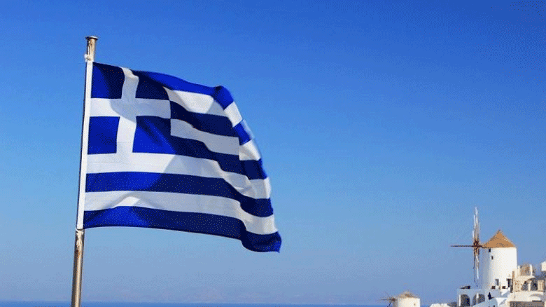 Yunanistan çok tartışılan o yasayı çıkardı!