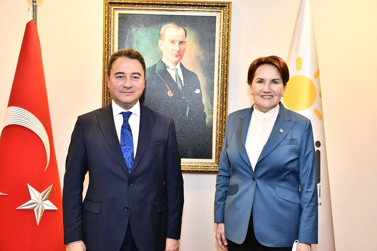 Babacan’dan Akşener’e ziyaret