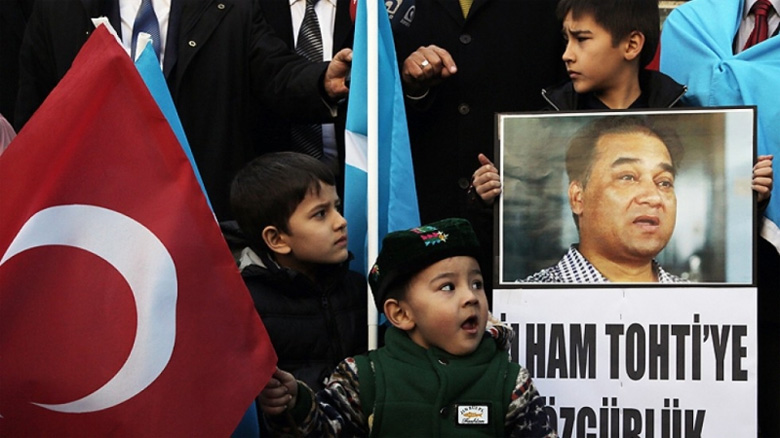 Uygur fikir adamı İlham Tohti Nobel Barış Ödülü'ne aday!