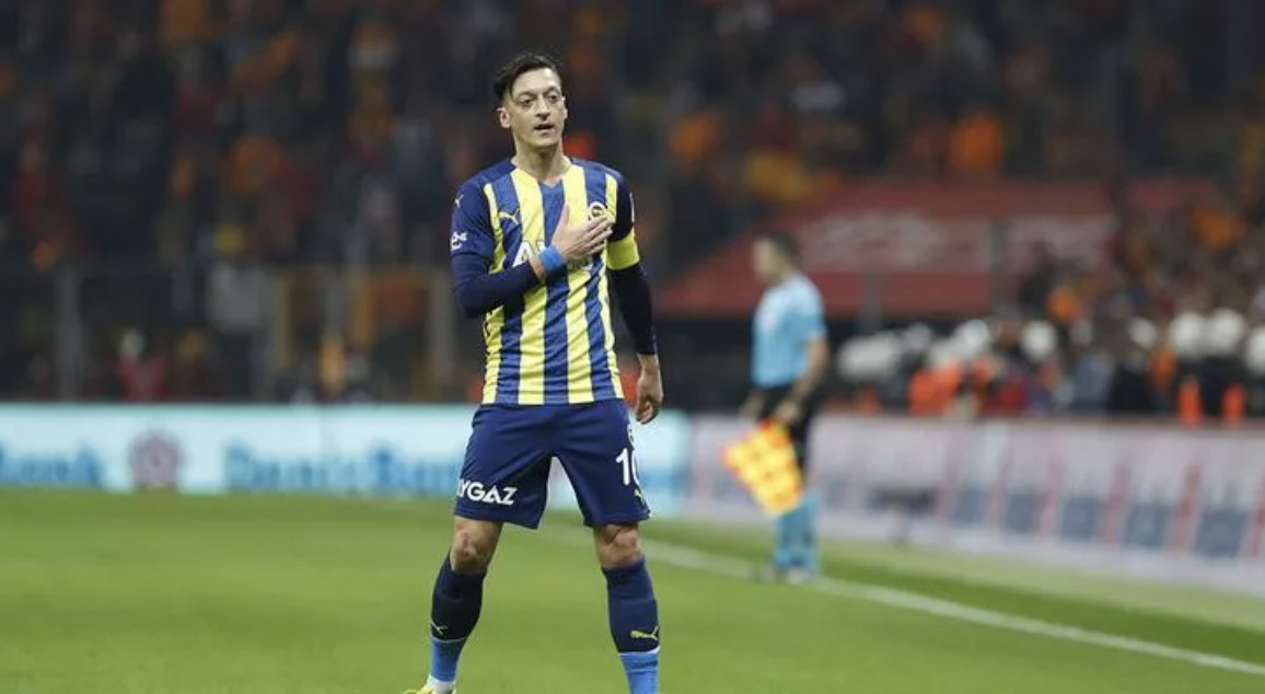 Mesut Özil neden kadro dışı? Almanlar duyurdu...