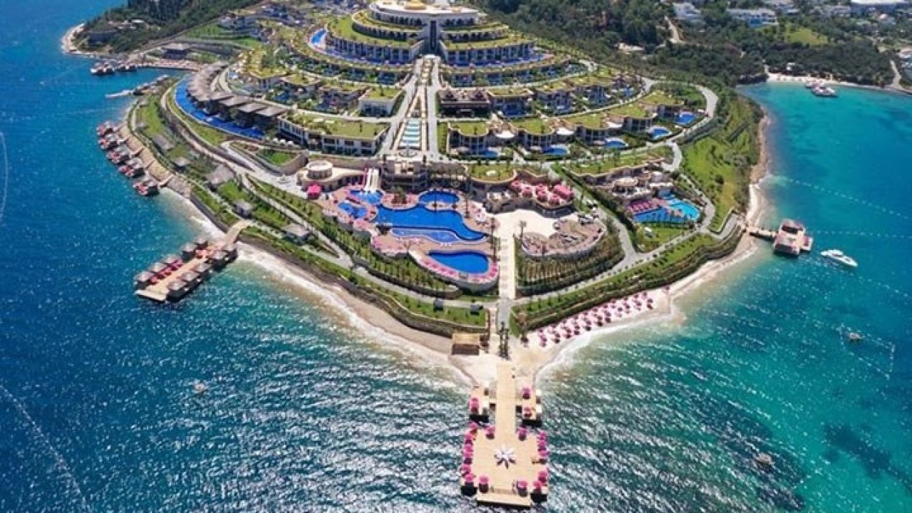 Son dakika | Paramount Hotel'e kayyum atandı